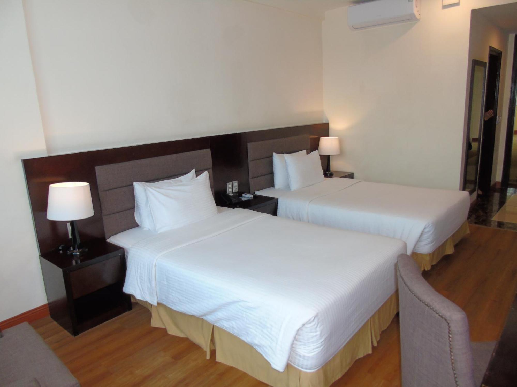 Muong Thanh Vinh Hotel Extérieur photo