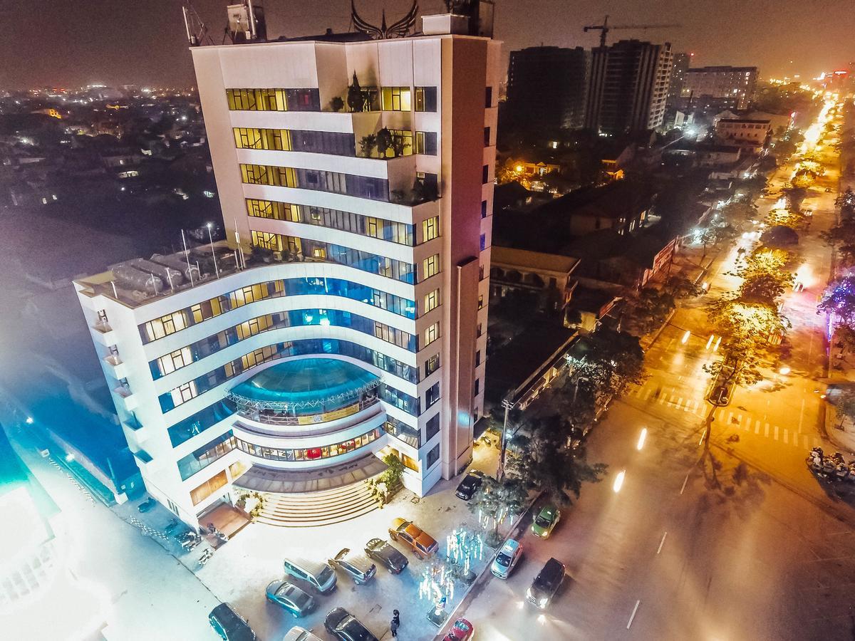 Muong Thanh Vinh Hotel Extérieur photo