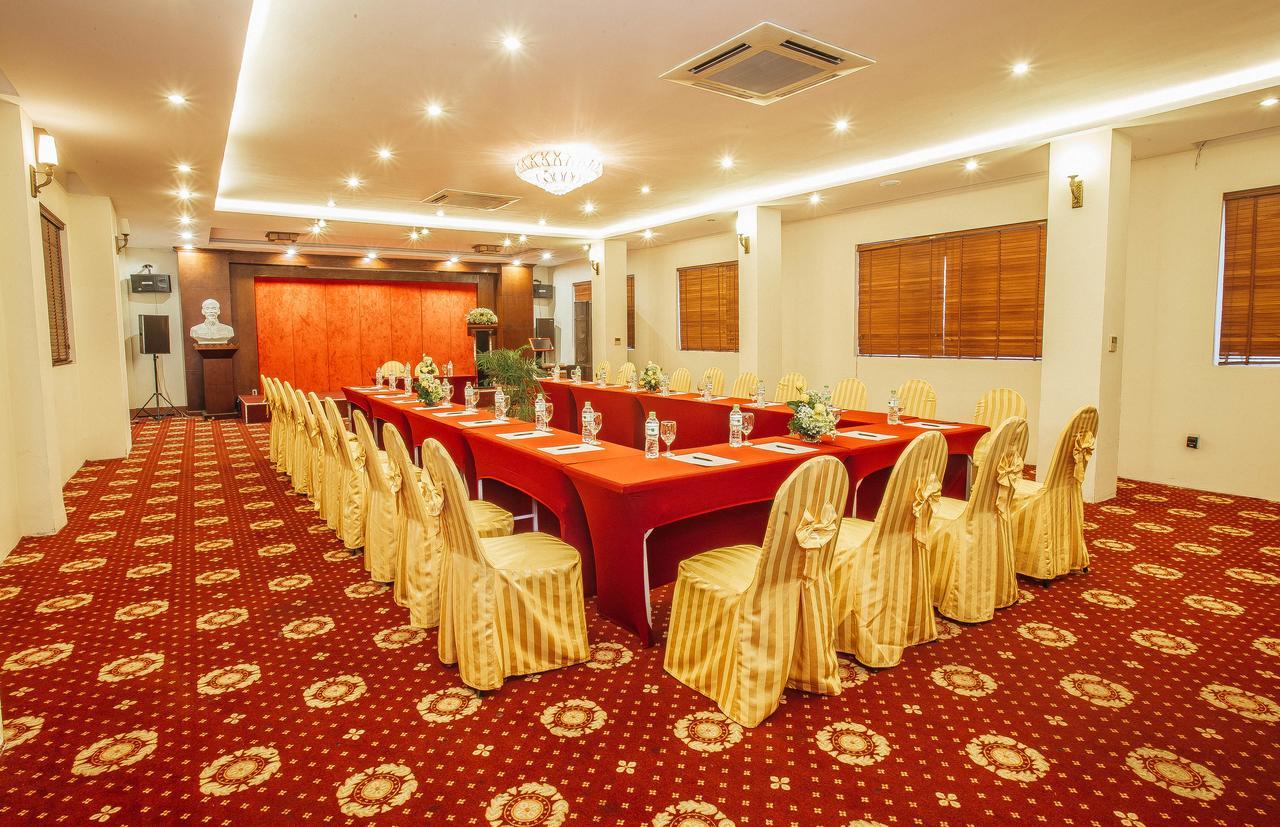 Muong Thanh Vinh Hotel Extérieur photo