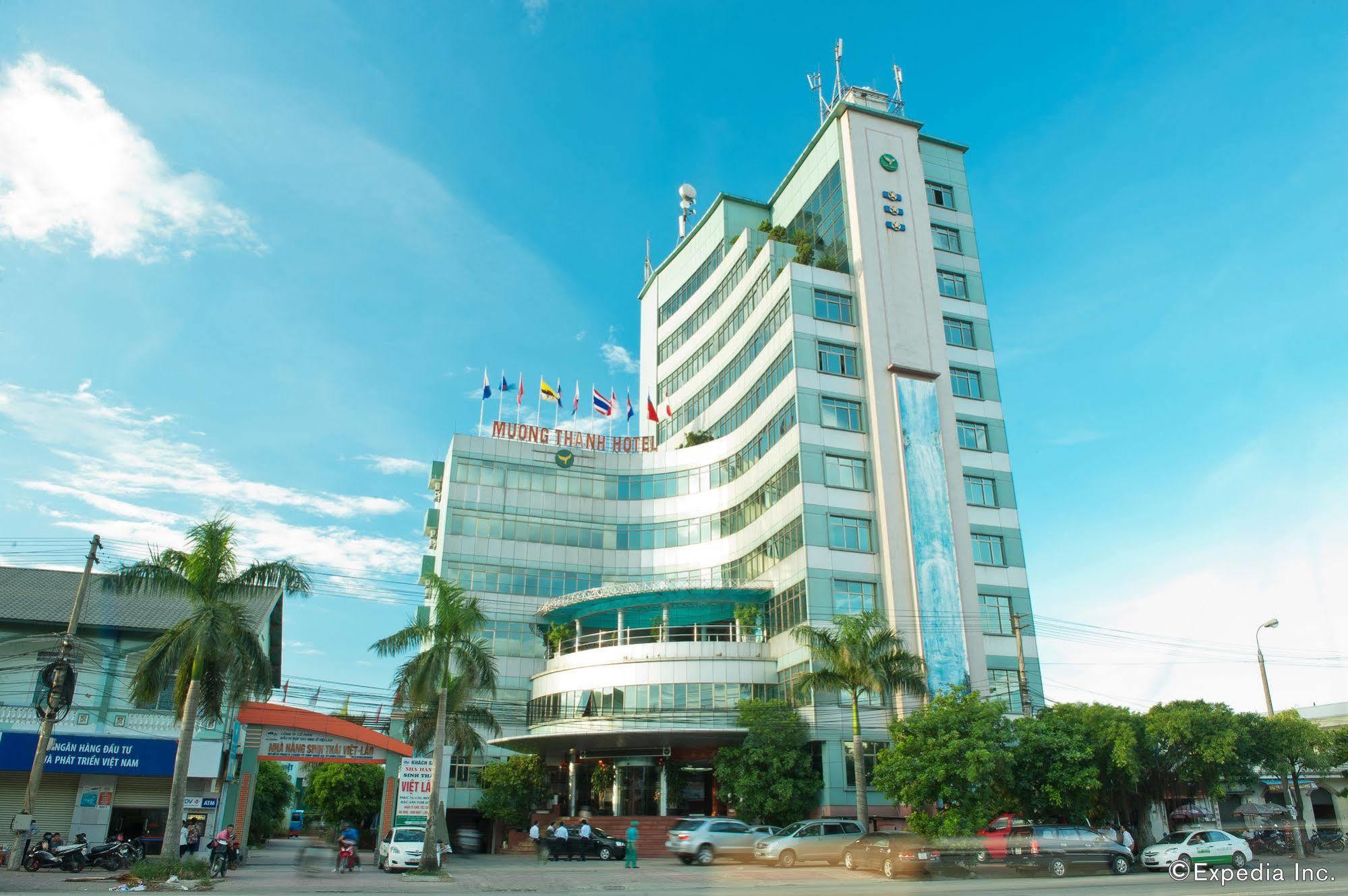 Muong Thanh Vinh Hotel Extérieur photo